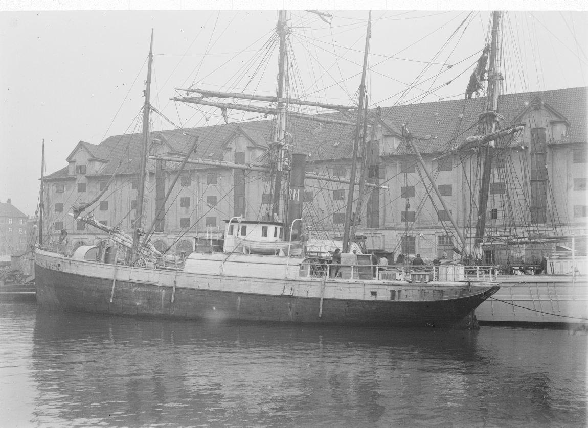 Asiatisk kompagnis plads. Strandgade