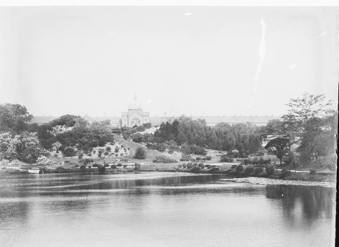 Botanisk Have med kommunehospitalet