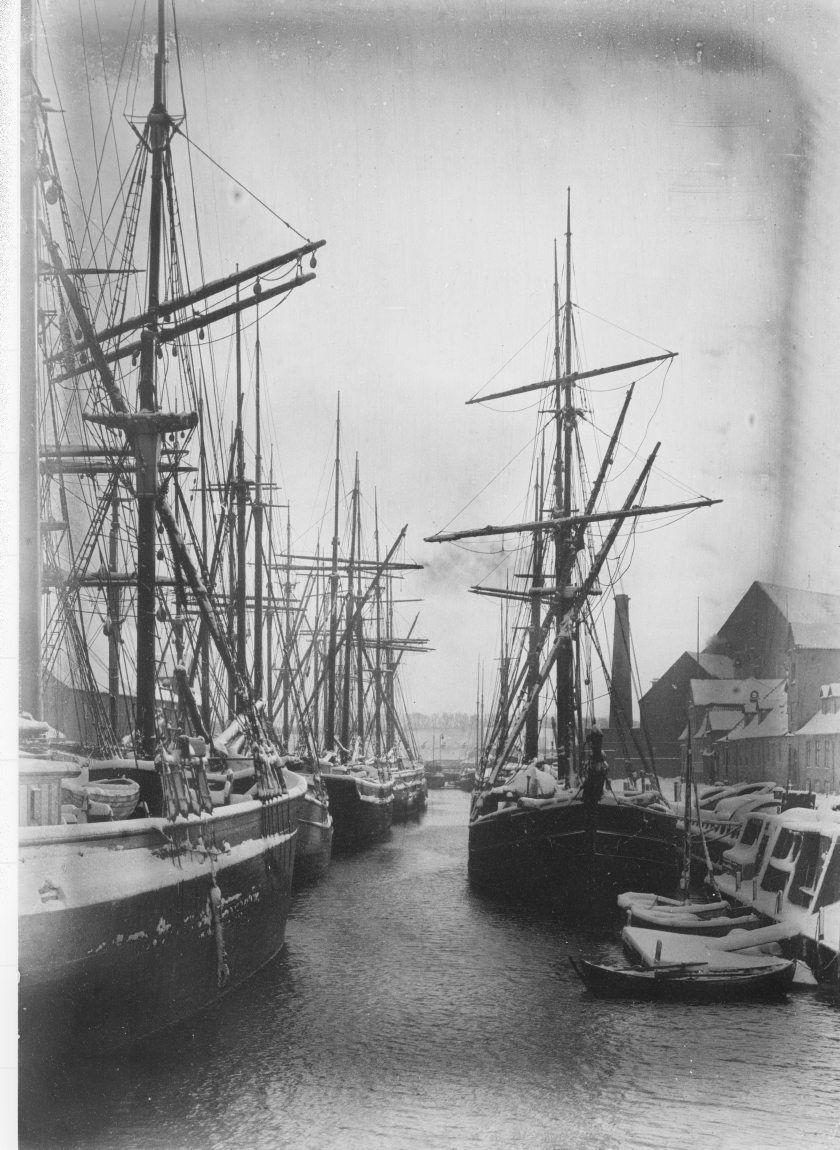 Frederiksholms kanal. Sne. Perspektiv