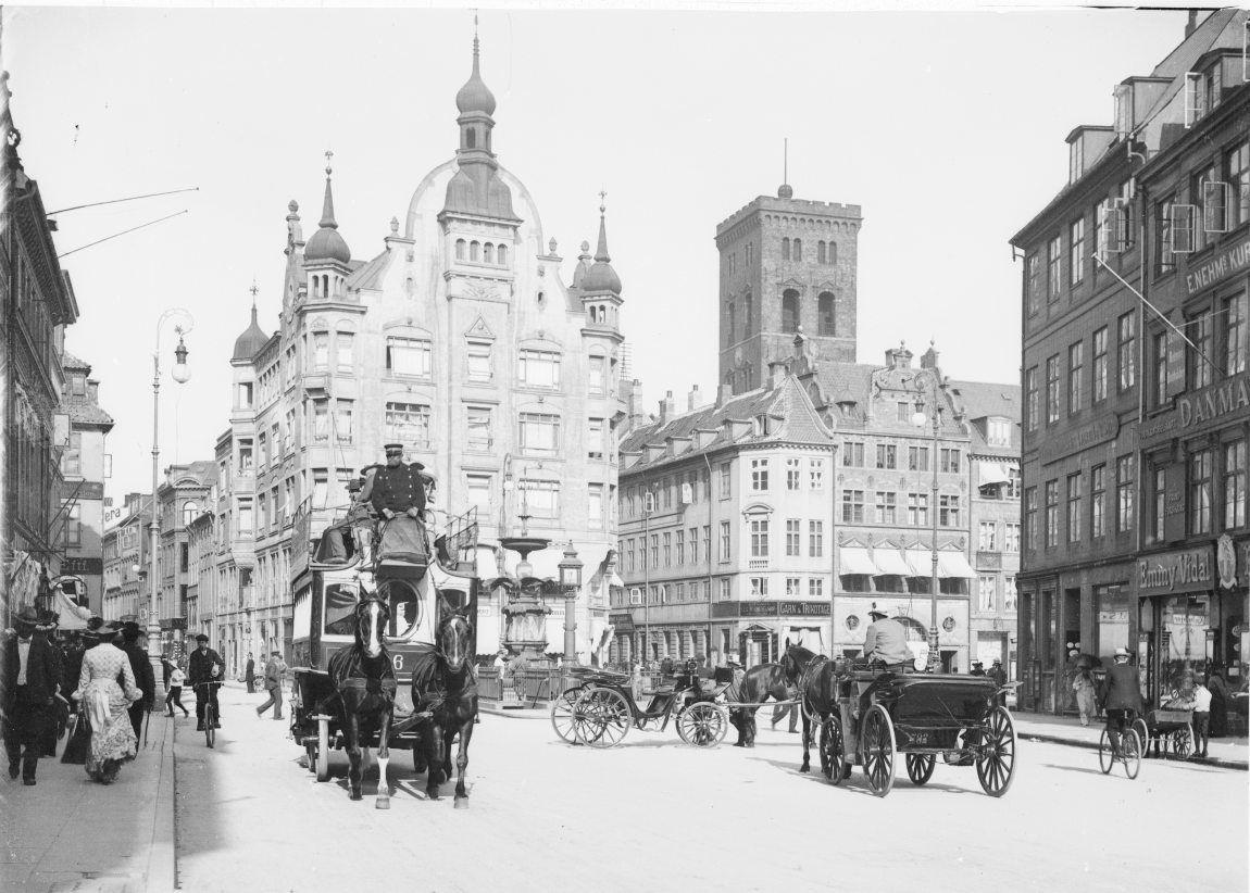 Amagertorv med Højbrohus og Nikolaj tårn