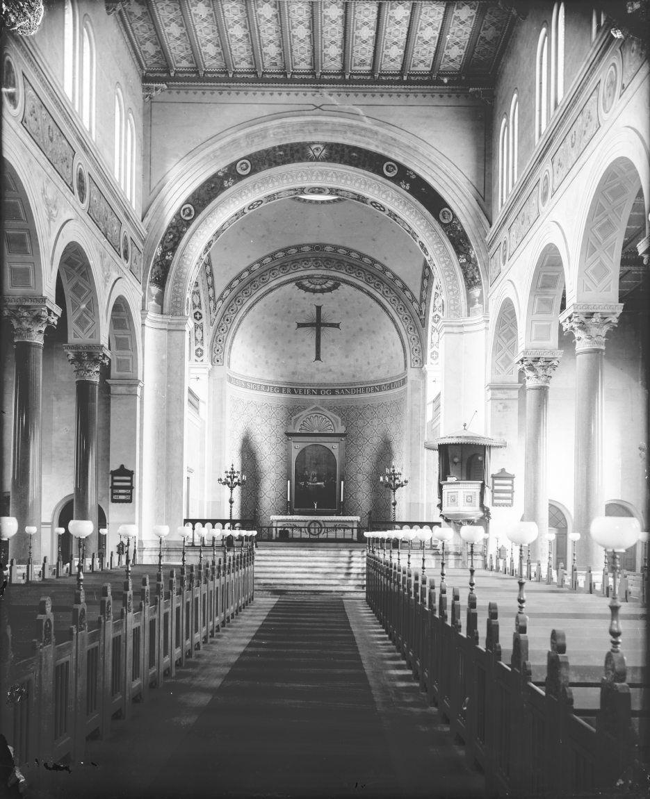 Sct. Pauls Kirke interiør.