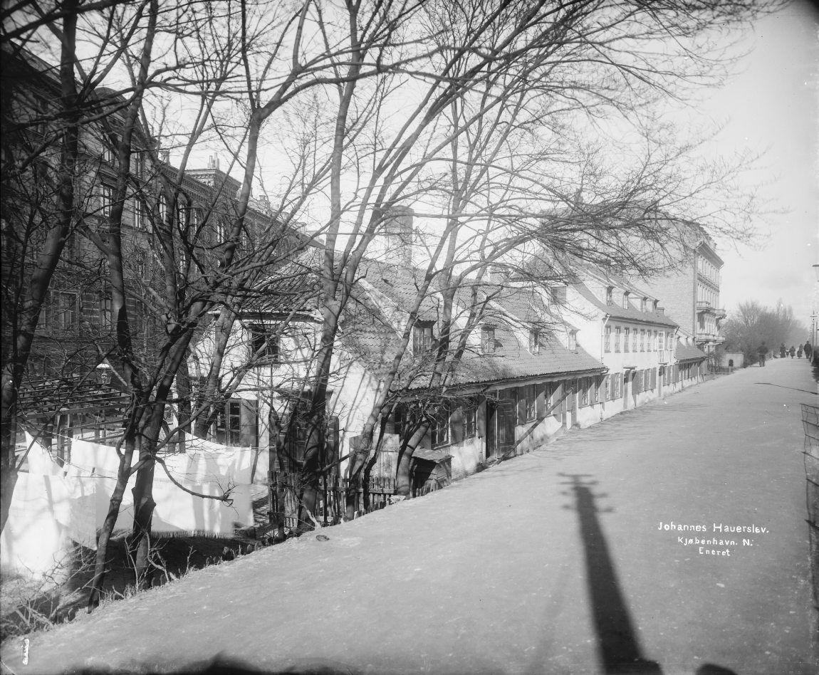 Vodroffsgård set fra "Svineryggen"