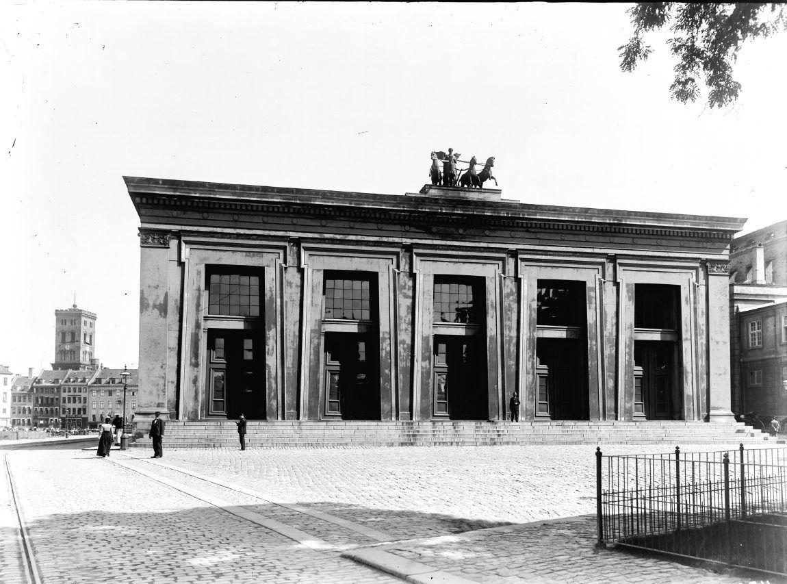Thorvaldsens Museum, Nikolaj Kirke