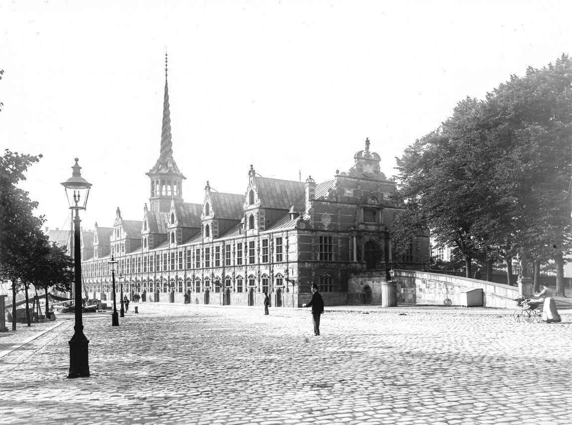 Børsen, Slotsholmsgade