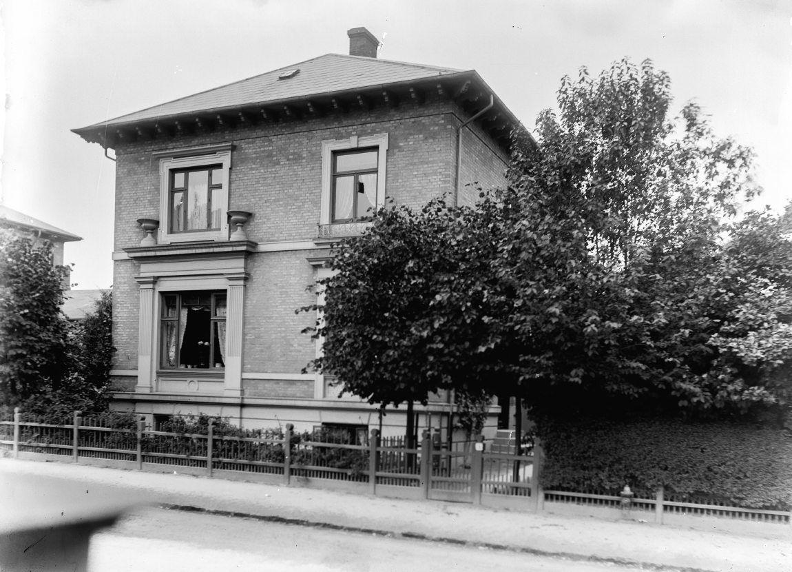 Busses Villa, Frydendalsvej 10, 1895.