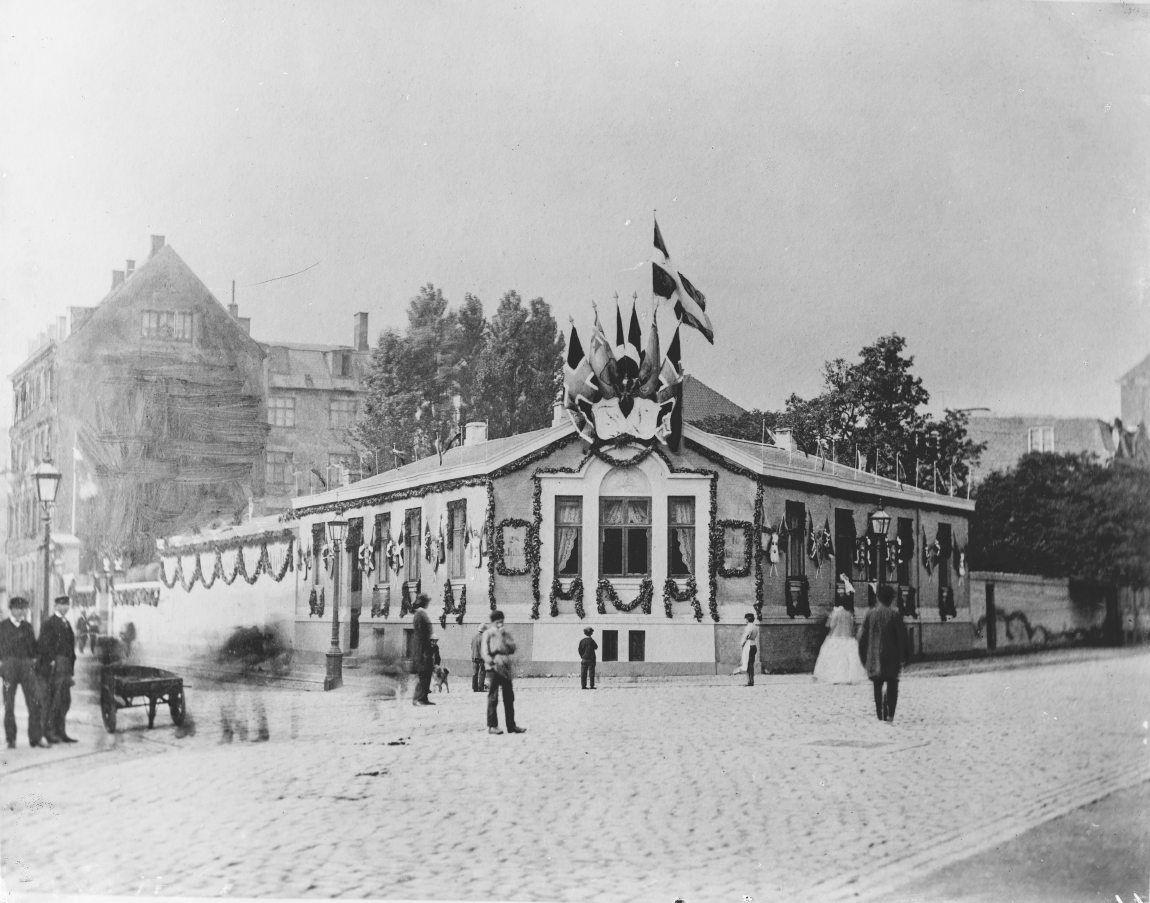 Norgesgade 61, hjørnet af Toldbodvej