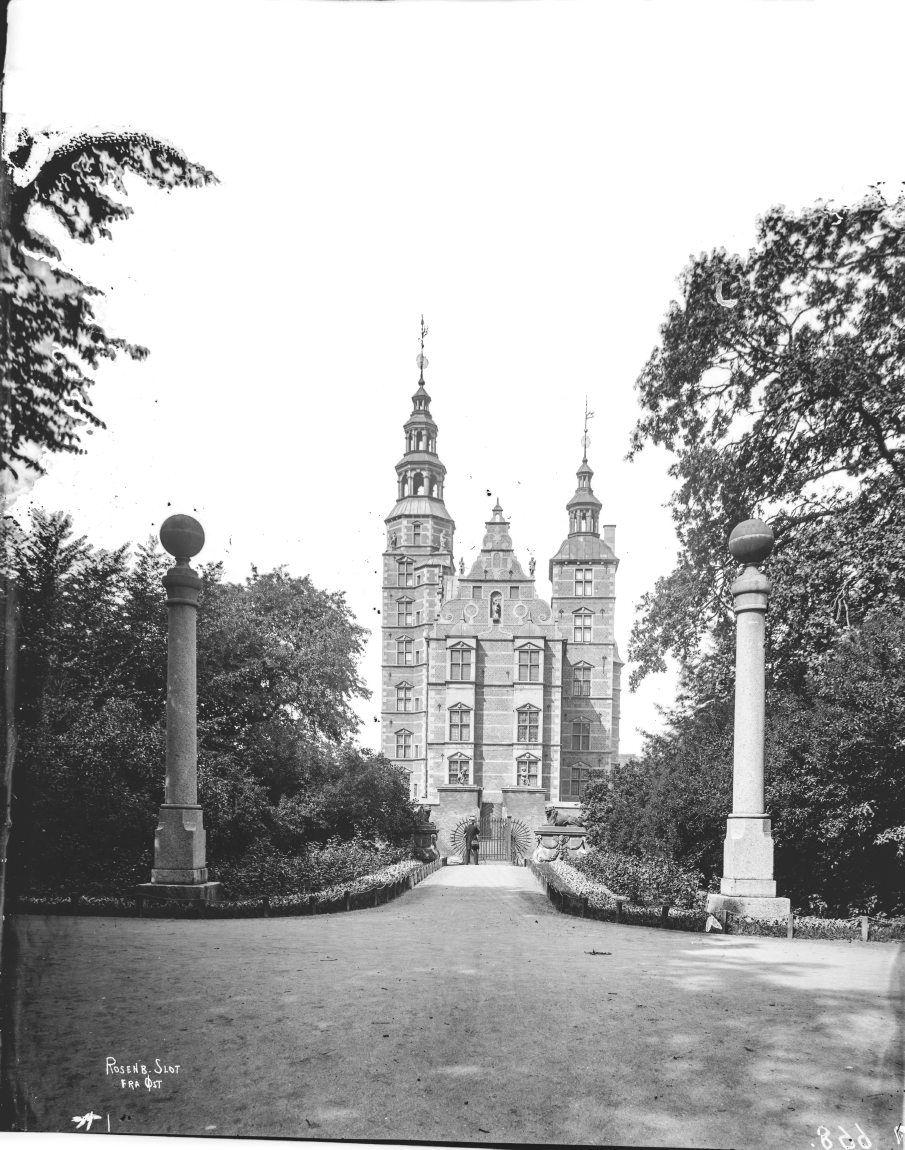 Rosenborg Slot set fra øst