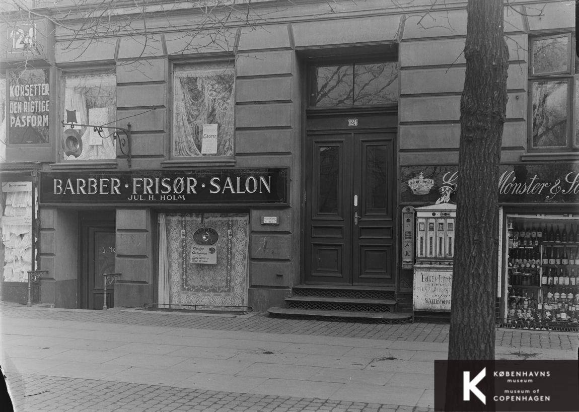 Barber - Frisør - Salon Jul. H. Holm
Barber - Frisør - Salon Jul. H. Holm