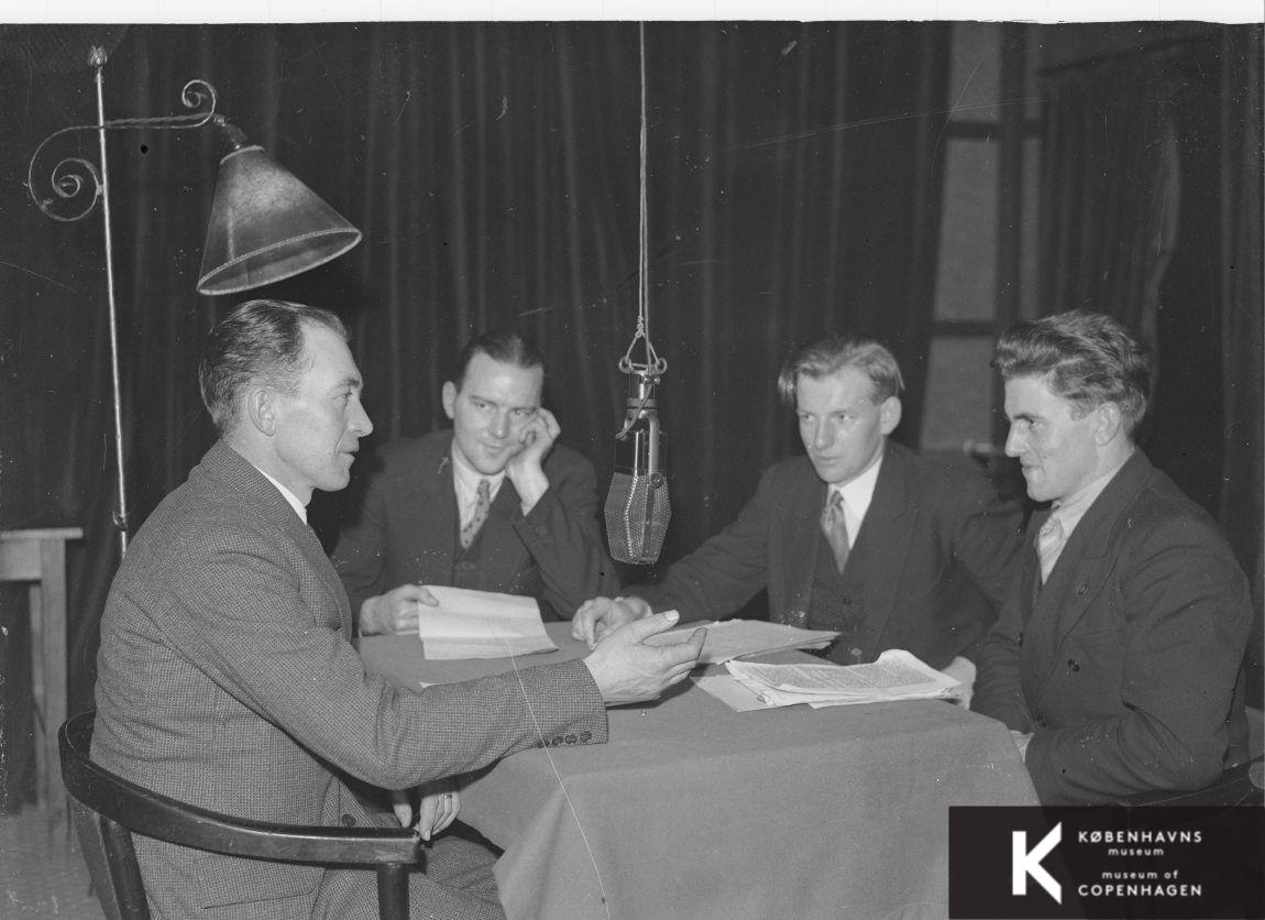Radiointerwiev med arbejdere