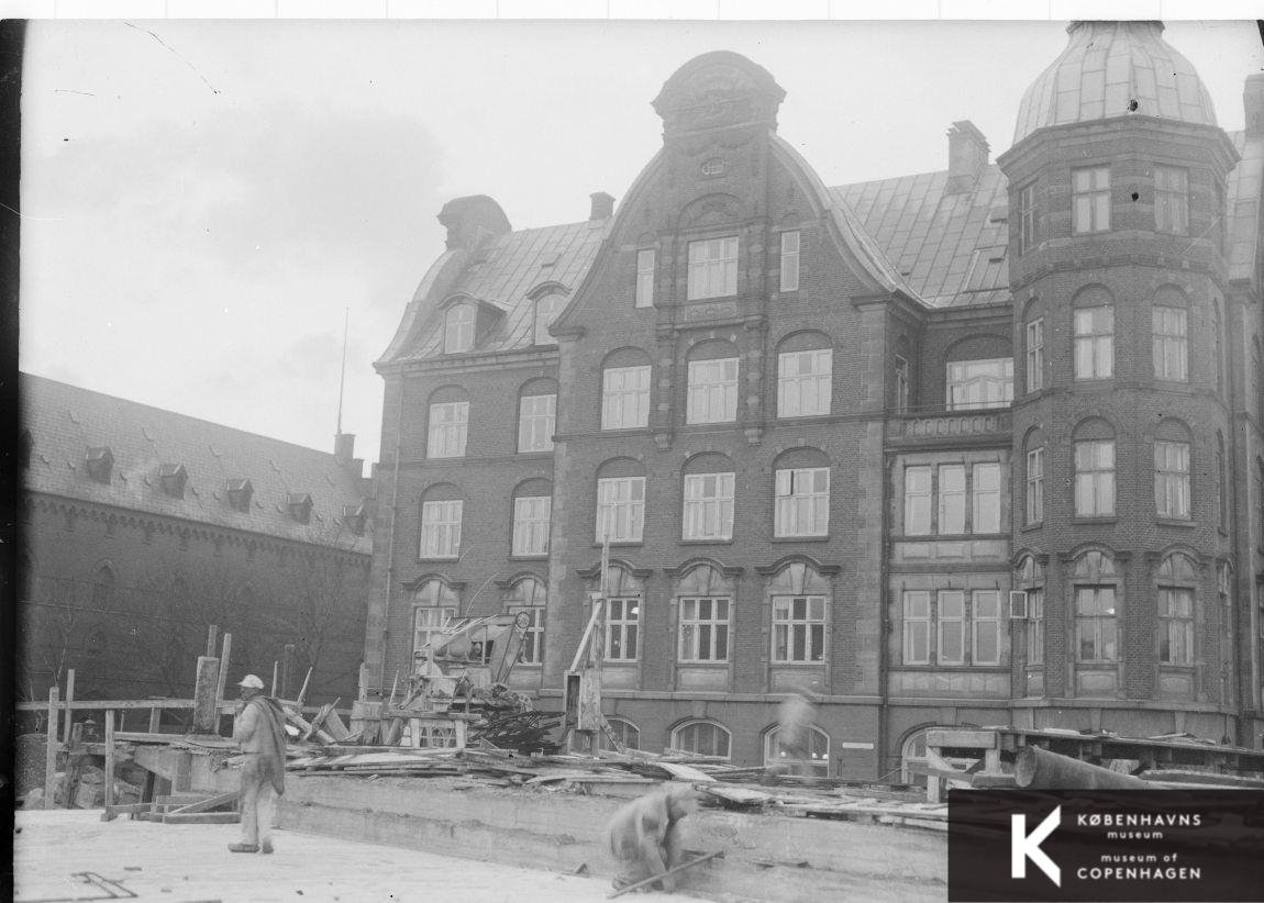 Privatbanken