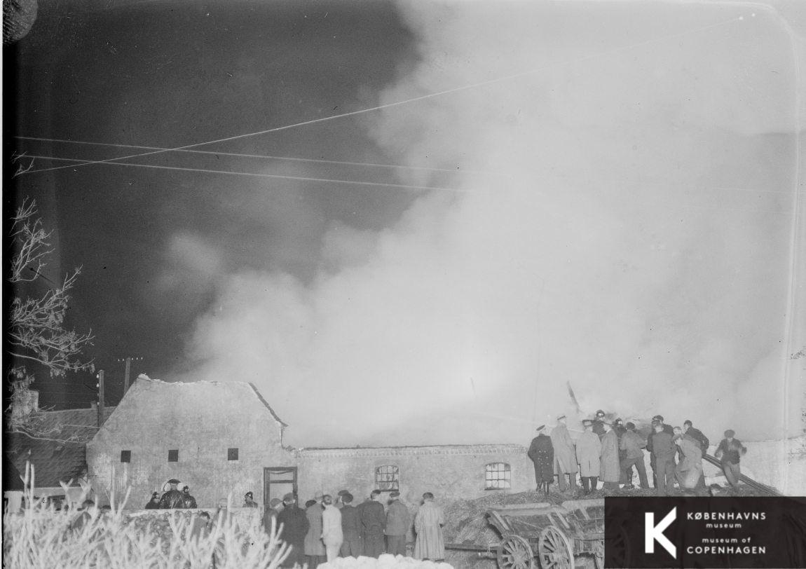 Storbrand på bondegård