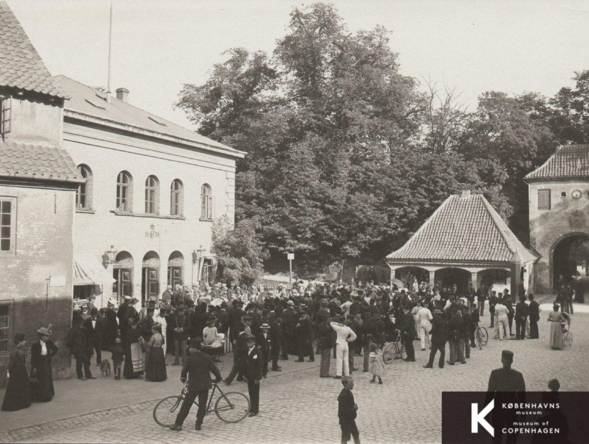 Kastellet, vagtafløsning