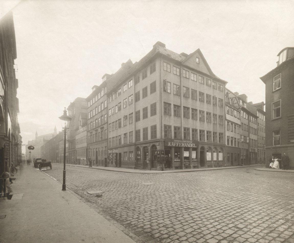 Løngangstræde set fra Vandkunsten