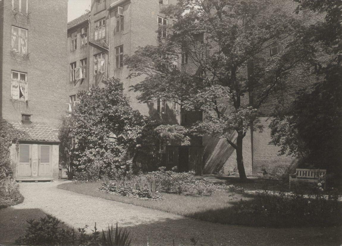 Møntergade 28, Poul Fechtels Hospital