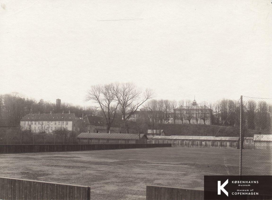 Sportspladsen mellem Pile Allé og Frederiksberg Have