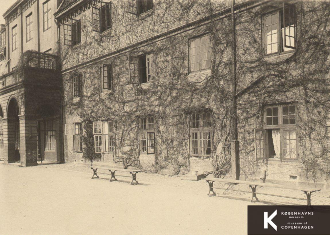 Rosenborg, Livgardens kaserne