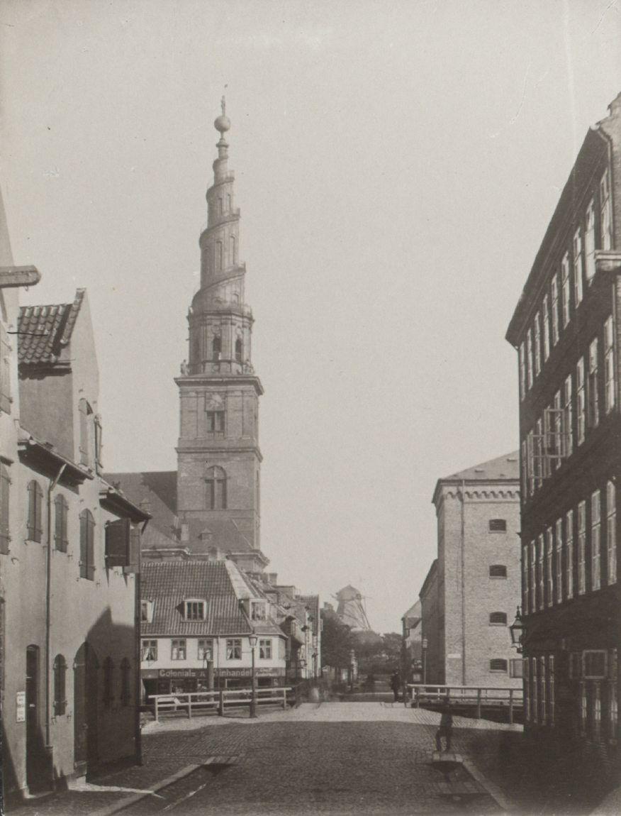 Sankt Annæ Gade, Vor Frelsers Kirke