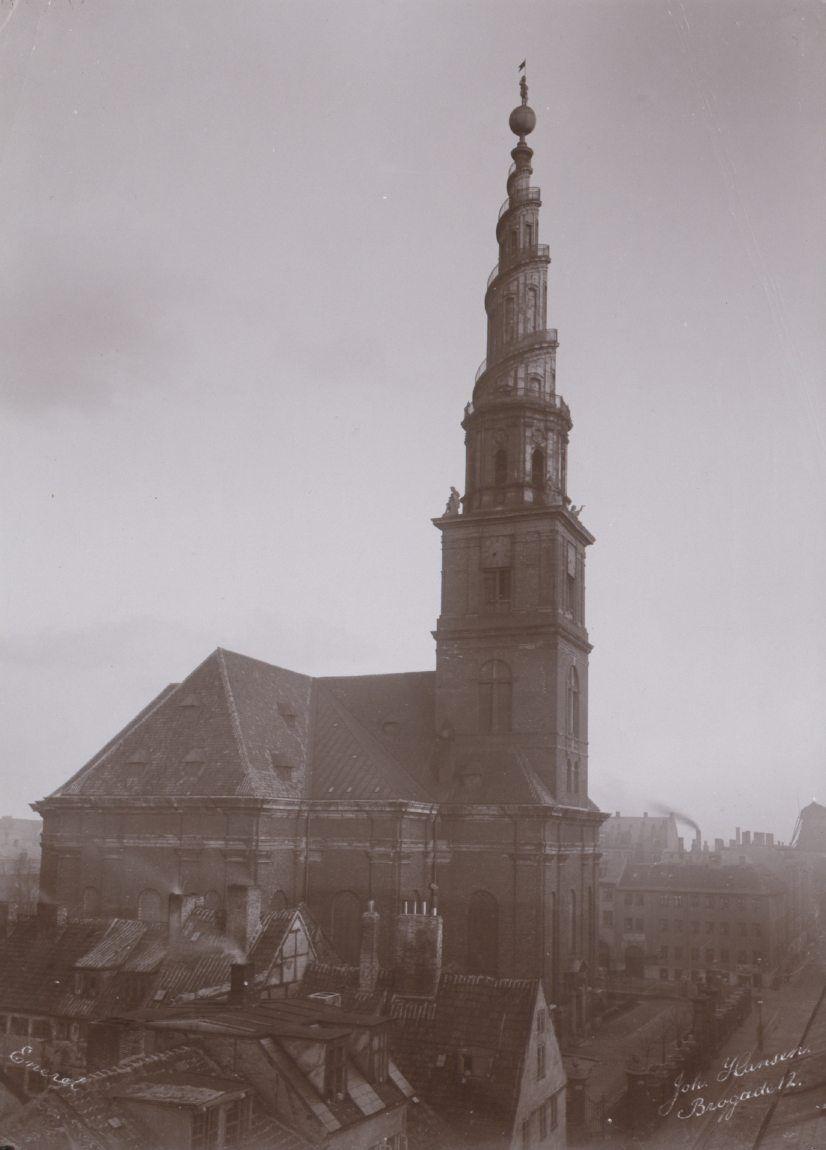 Sankt Annæ Gade, Vor Frelsers Kirke