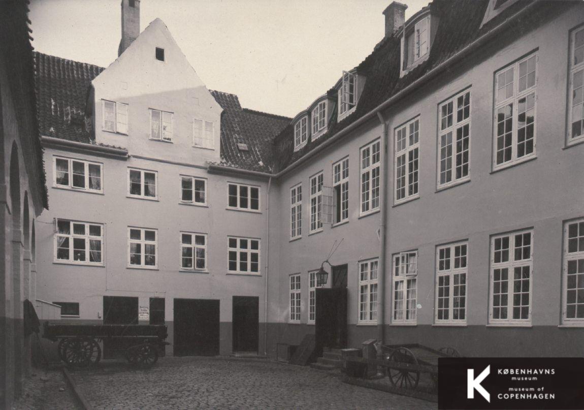 Strandgade 22