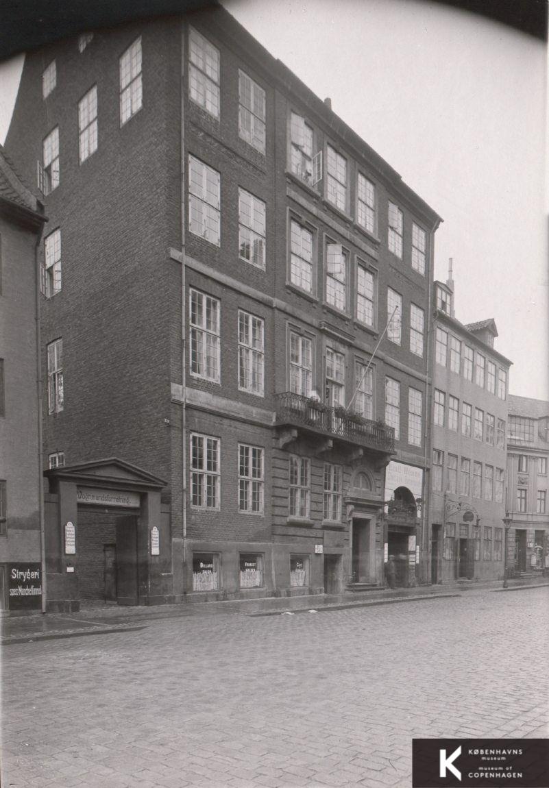 Toldbodvej 6