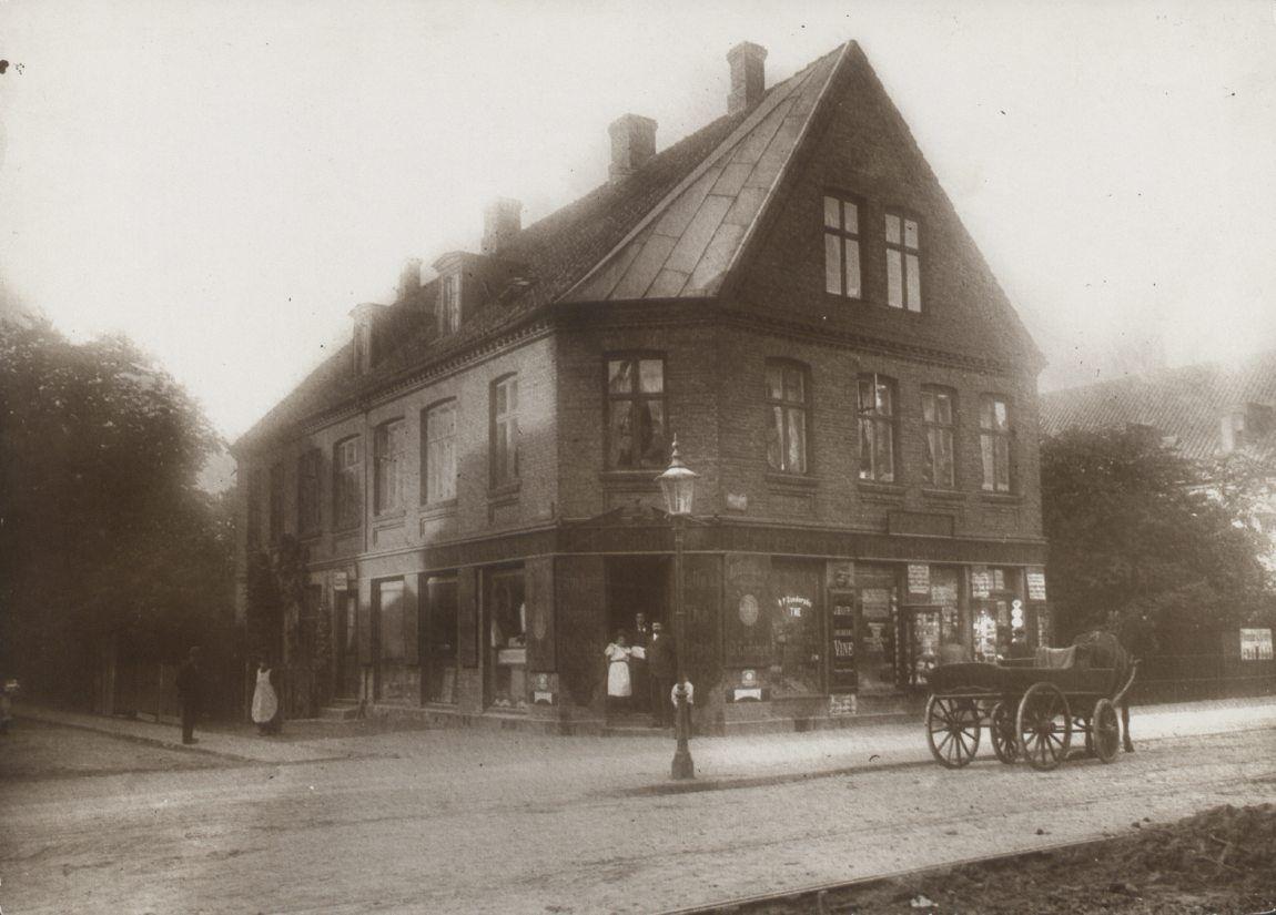 Vesterbrogade 131, hjørnet af Amerikavej