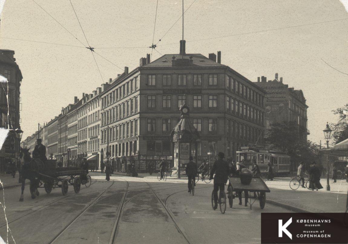 Vesterbrogade 84, hjørnet af Frederiksberg Allé