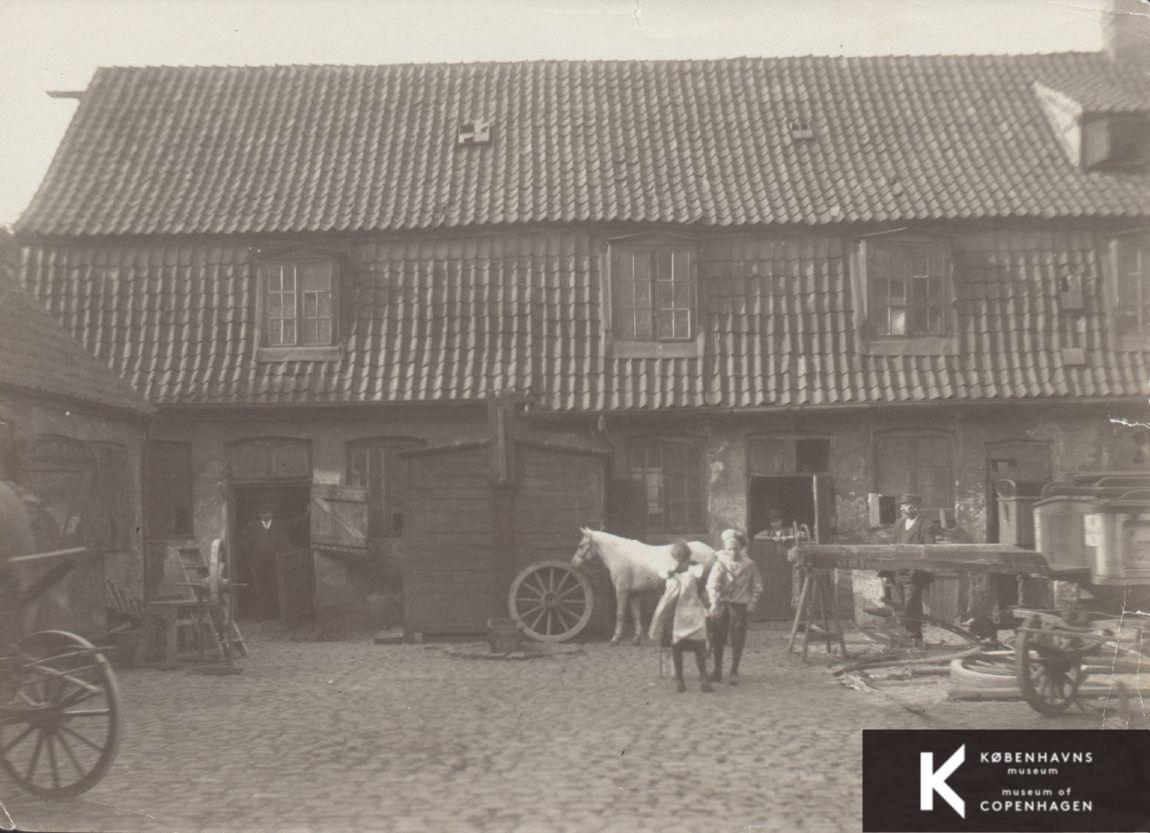 Vesterbrogade 148, Sorte Hest