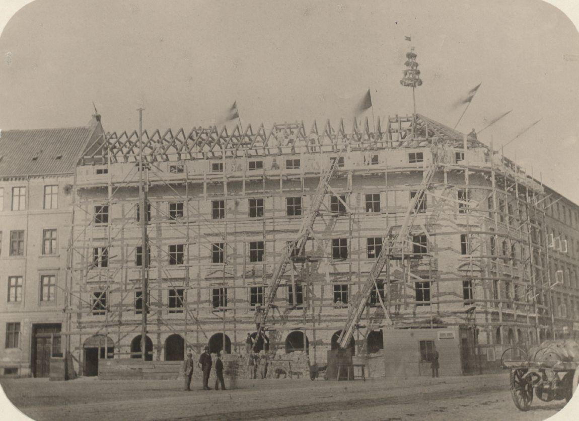 Vesterbrogade 55, hjørnet af Vesterbros Torv