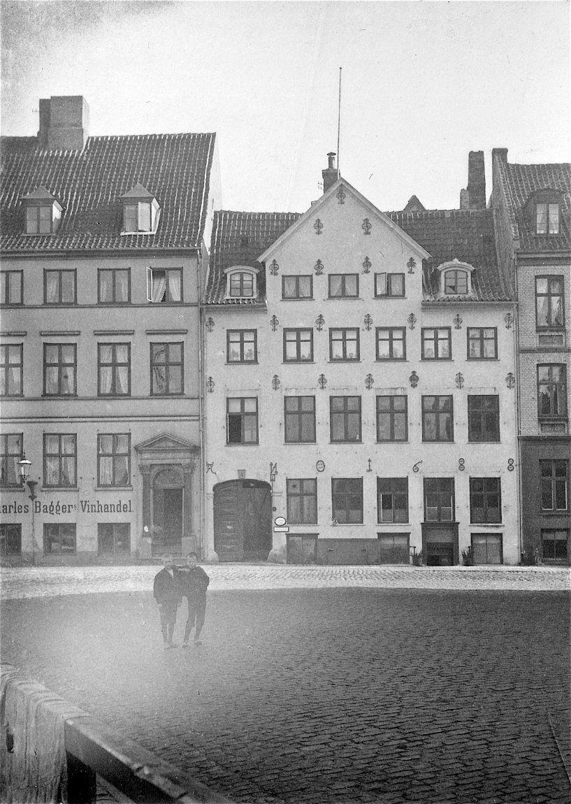 Brogade 3