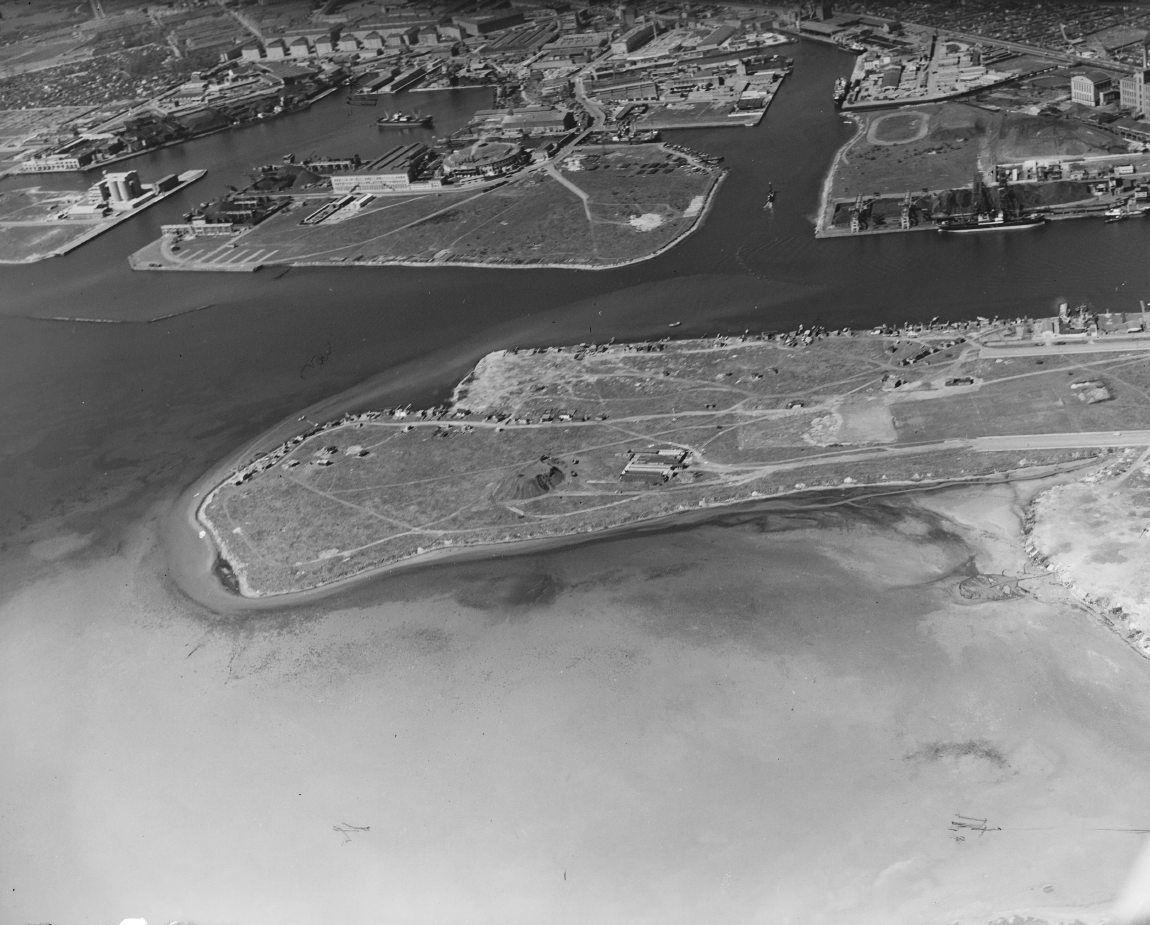 Islands Brygge, opfyldt område
