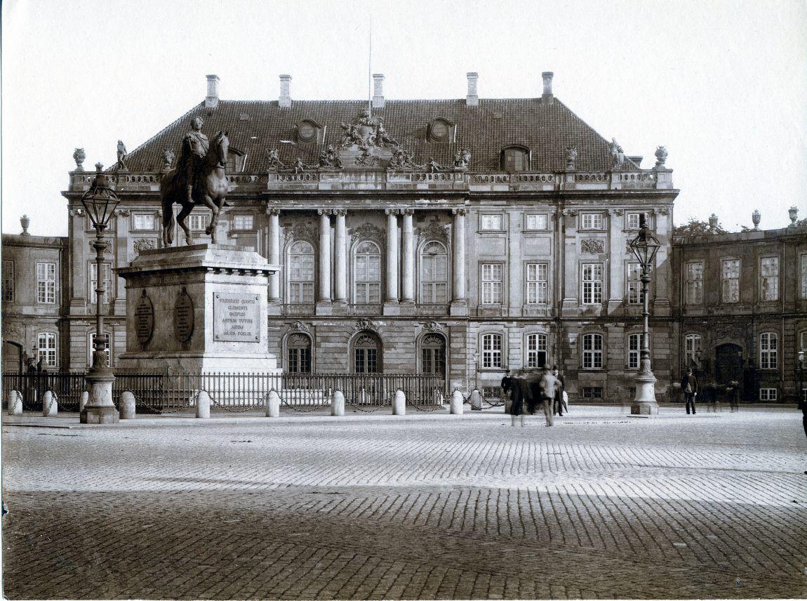 Amalienborg Slotsplads